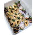 20pcs TOTORO x Black & Gold Chocolate Strawberries Gift Box (Custom Wording)